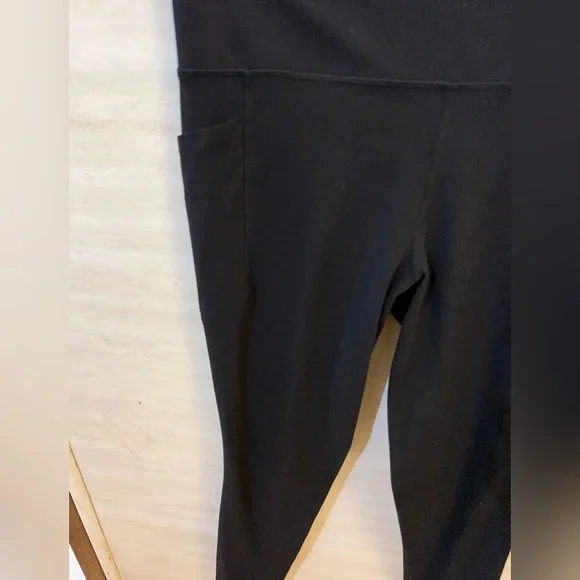 Athleta Salutation Stash Tight High Rise 7/8 Legging - Picture 5 of 10